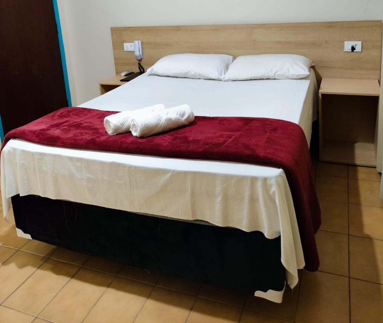 Hotel Novo Mexico Γκουαρούλιος Εξωτερικό φωτογραφία
